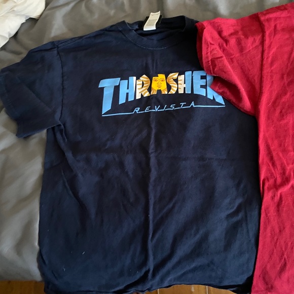 THRASHER MENS M BUNDLE (2 SHIRTS MENS M) - Picture 4 of 5